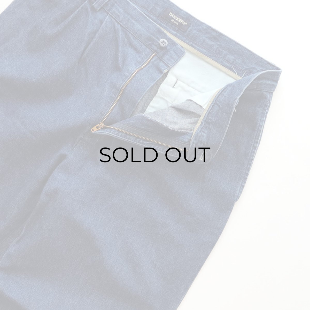 画像5: DOCKERS COTTON DENIM TUCK PANTS 【W33 程度】 (5)