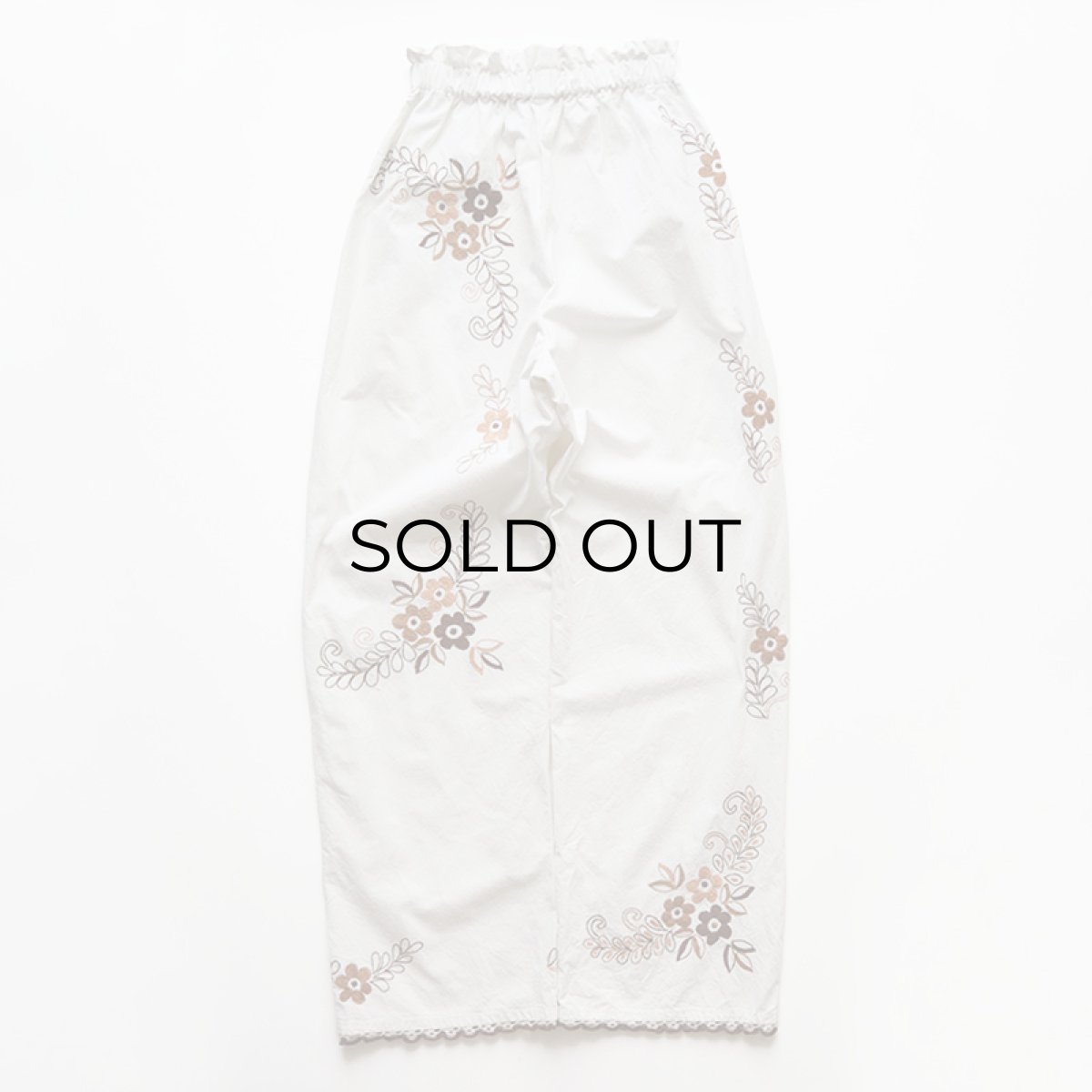 画像2: 【REMAKE】 VINTAGE EMBROIDERED CLOTH EASY PANTS (2)