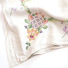 画像4: ANTIQUE LINEN HAND CROSS STITCH CLOTH (4)