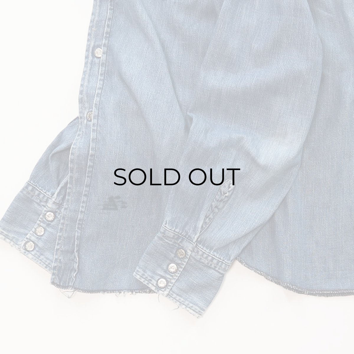 画像6: 50's LEVI'S "SHORTHORN TAG" COTTON DENIM FULL SNAP WESTERN SHIRT (6)