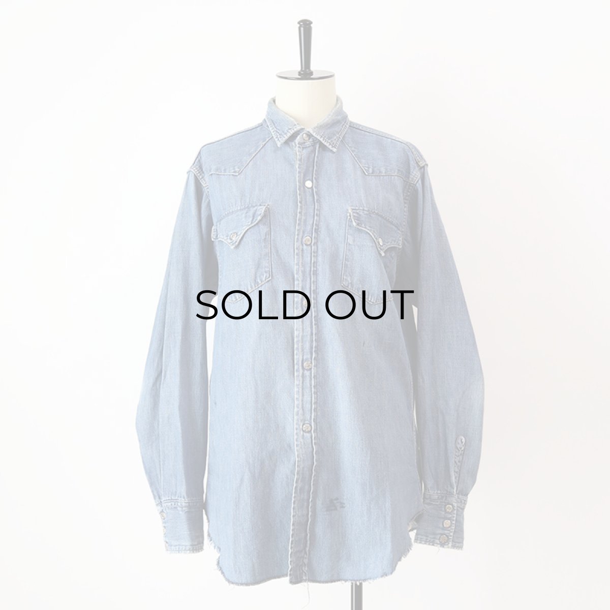 画像17: 50's LEVI'S "SHORTHORN TAG" COTTON DENIM FULL SNAP WESTERN SHIRT (17)