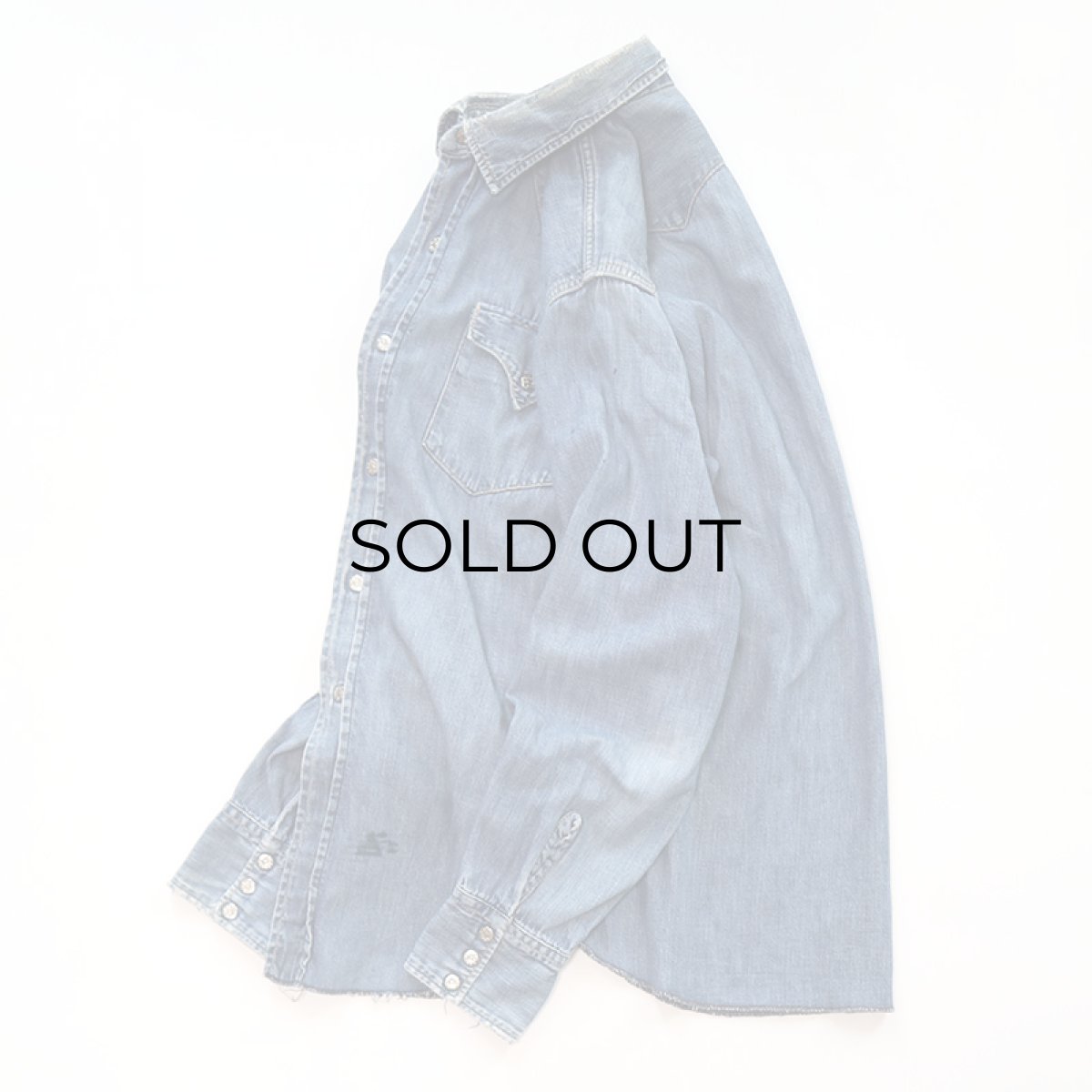 画像2: 50's LEVI'S "SHORTHORN TAG" COTTON DENIM FULL SNAP WESTERN SHIRT (2)