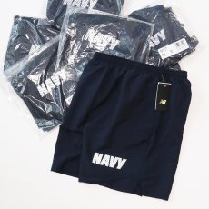 画像1: US NAVY by New Balance POLYESTER GYM SHORTS "DEADSTOCK"【Size : M】 (1)