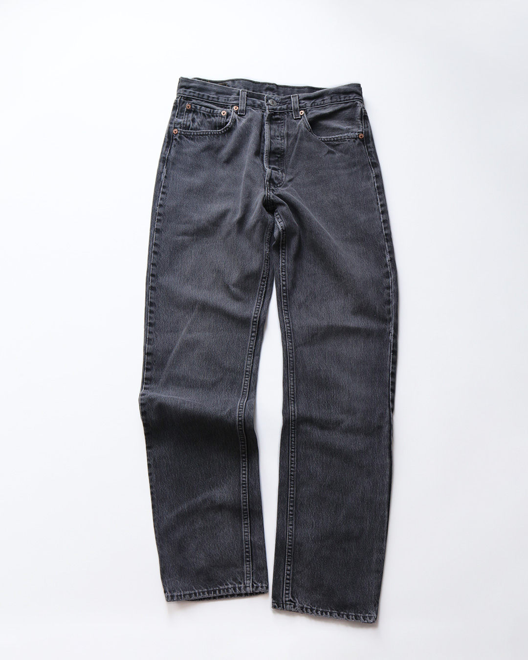 画像1: LEVI'S 501 BLACK DENIM PANTS "made in USA" 【W31 x L33 程度】 (1)