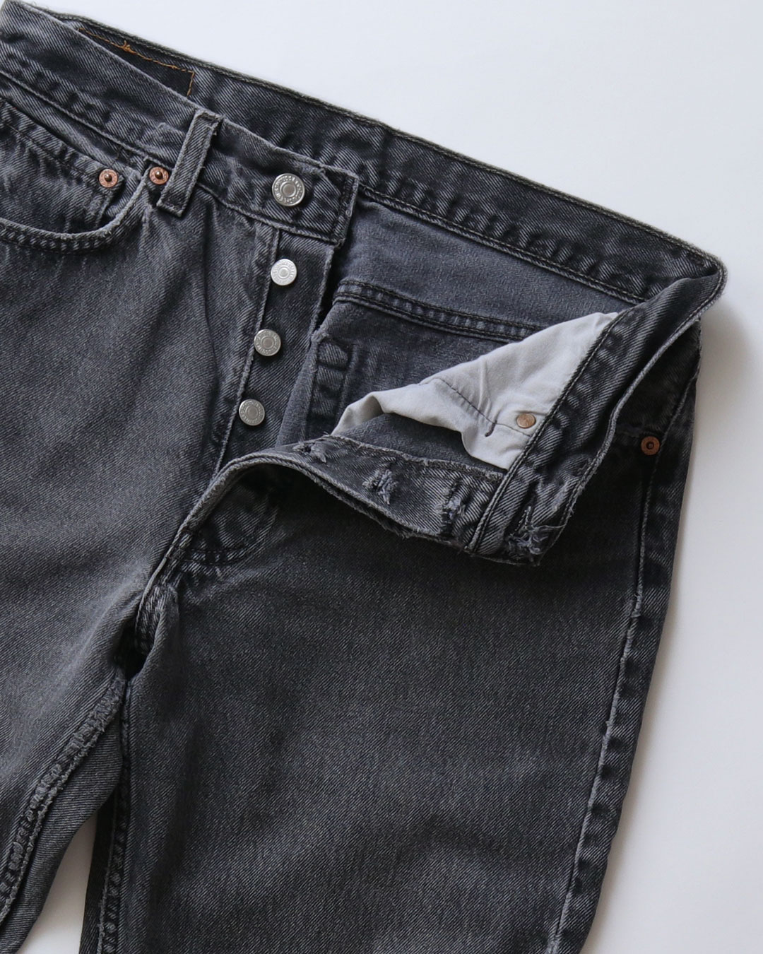 画像3: LEVI'S 501 BLACK DENIM PANTS "made in USA" 【W31 x L33 程度】 (3)